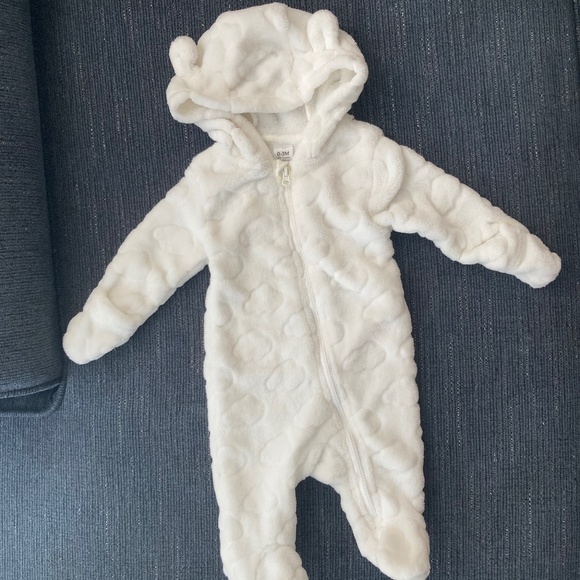 Soft baby one piece - Picture 1 of 2